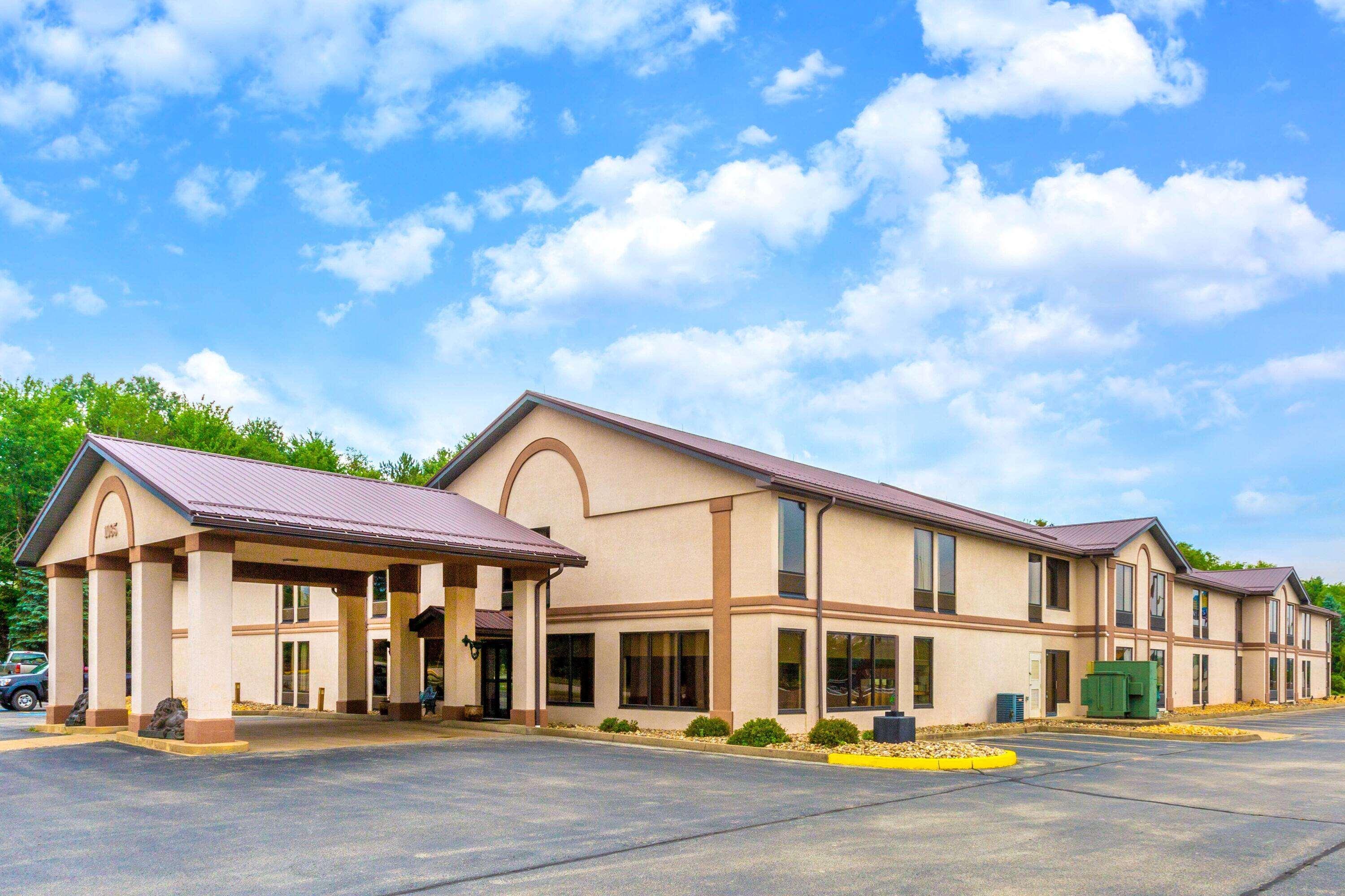 Days Inn By Wyndham Blairsville Экстерьер фото